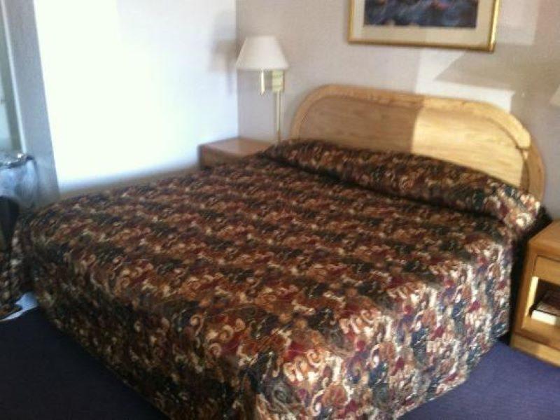 Rodeway Inn & Suites Colorado Springs Kültér fotó