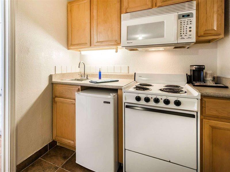 Rodeway Inn & Suites Colorado Springs Kültér fotó