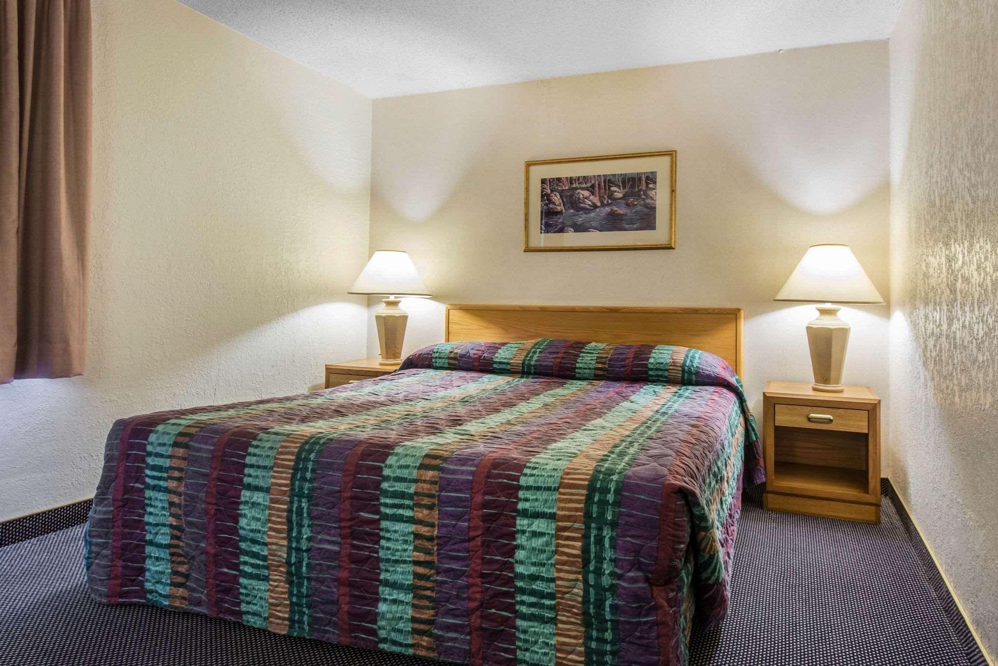 Rodeway Inn & Suites Colorado Springs Kültér fotó