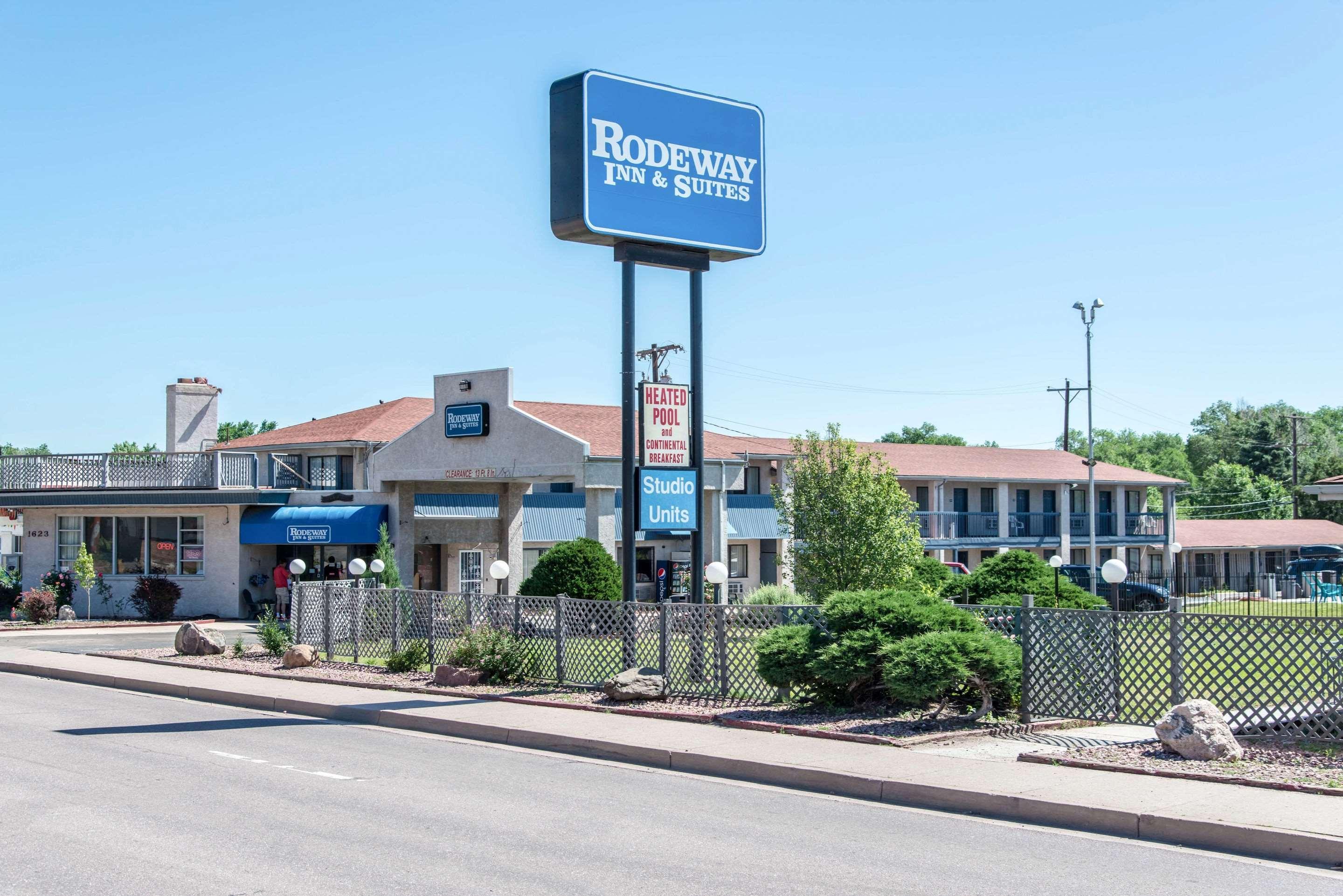 Rodeway Inn & Suites Colorado Springs Kültér fotó